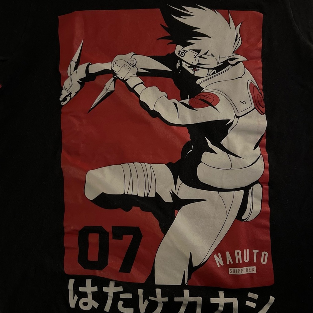 Naruto Mens tee size small